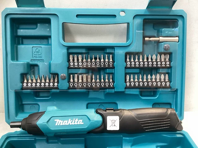 Makita df001dw - schroefboormachine- takker - 36v accu - afbeelding 4 van  6