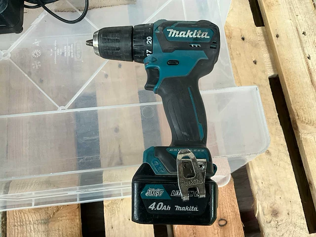 Makita df332d boormachine (2x) - afbeelding 2 van  7