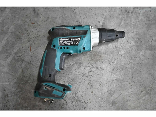 Makita dfs 251 18v gips schroefmachine - afbeelding 2 van  4