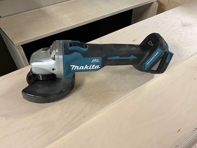 Makita dga504 haakse slijpmachine - afbeelding 2 van  5