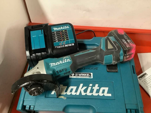 Makita dga504 haakse slijpmachine - afbeelding 2 van  3