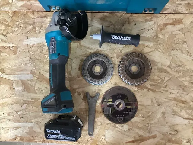Makita dga511rtj haakse slijper op accu - afbeelding 4 van  6