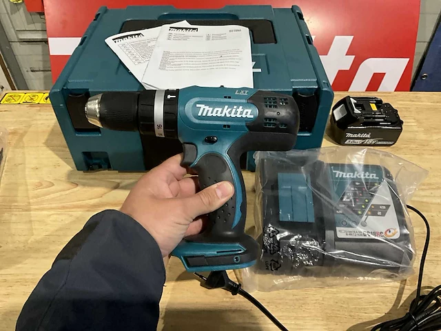Makita dhp453 18v lxt accu boor- en schroefmachine set - afbeelding 2 van  7