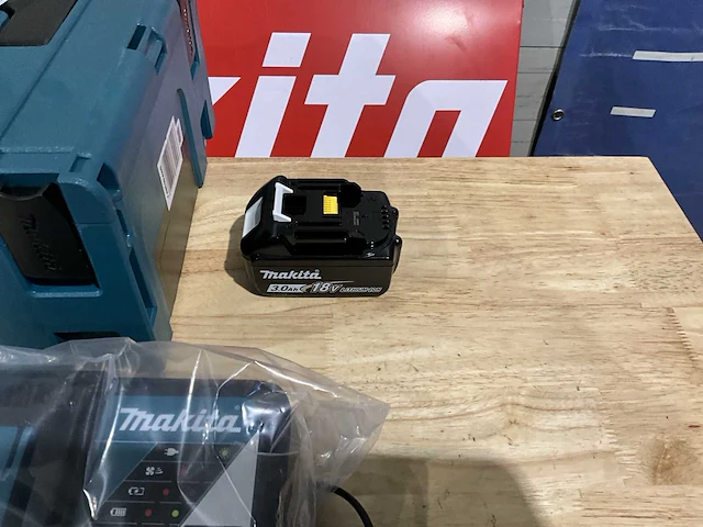 Makita dhp453 18v lxt accu boor- en schroefmachine set - afbeelding 7 van  7
