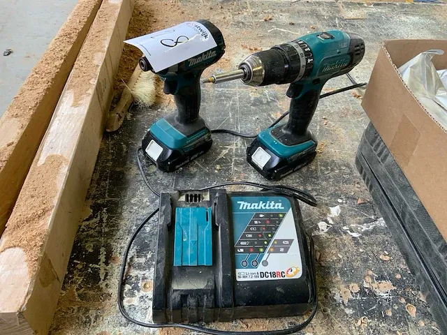 Makita dhp453 boormachine en slagschroef machine (2x) - afbeelding 1 van  8