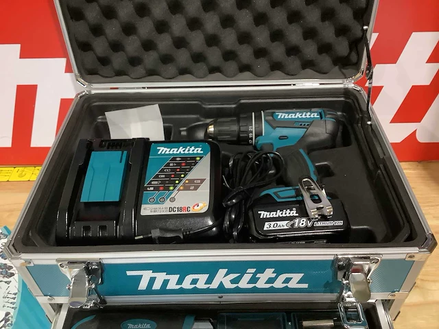 Makita dhp482 accu klopboor-/schroefmachineset + gereedschapsset - afbeelding 7 van  10