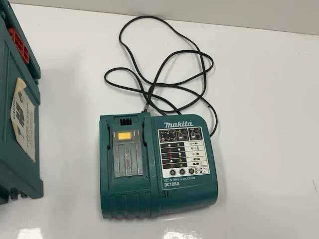 Makita dhr182/dx05 combihamer - afbeelding 6 van  7
