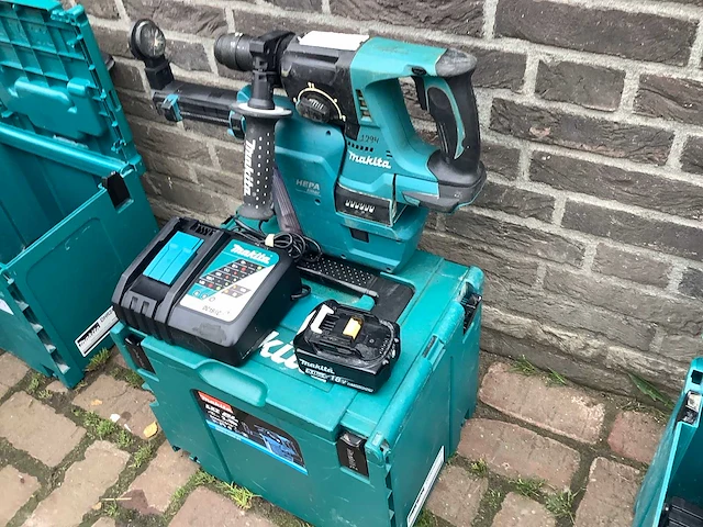 Makita dhr243 accu klopboormachine - afbeelding 1 van  4
