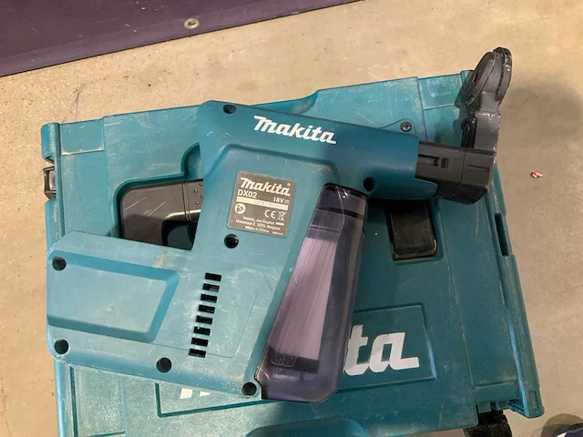Makita dhr243 boormachine met stofafzuiging - afbeelding 5 van  5