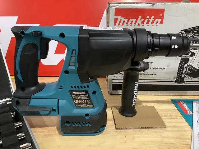 Makita dhr243z accu sds-plus boorhamer + beitelset - afbeelding 4 van  9