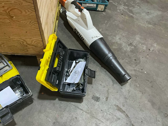 Makita divers gereedschap - afbeelding 4 van  9