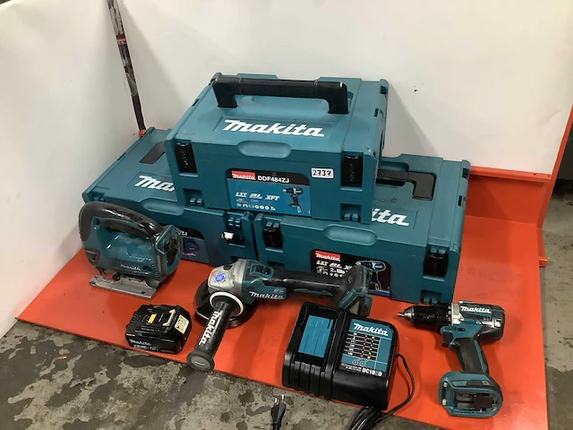 Makita diverse accugereedschap (3x) - afbeelding 2 van  5