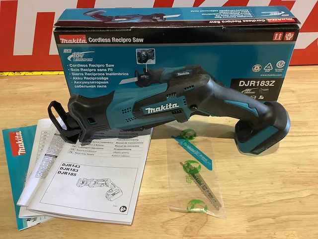 Makita djr183 lxt 18v accu reciprozaag - afbeelding 2 van  8