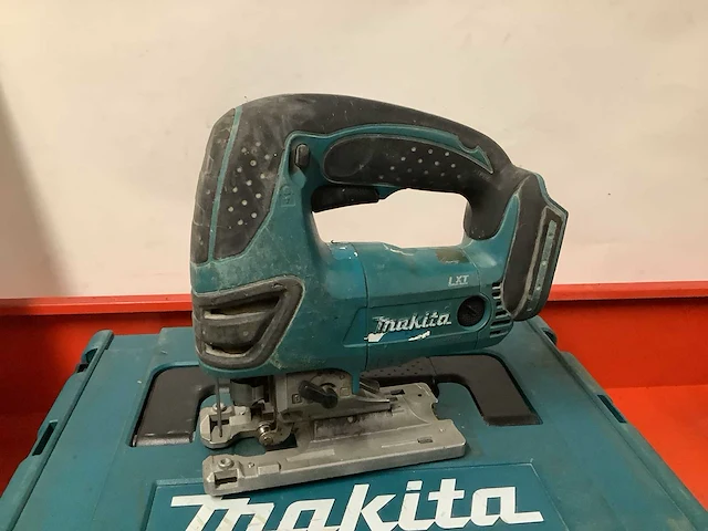Makita djv180 decoupeerzaag - afbeelding 2 van  4