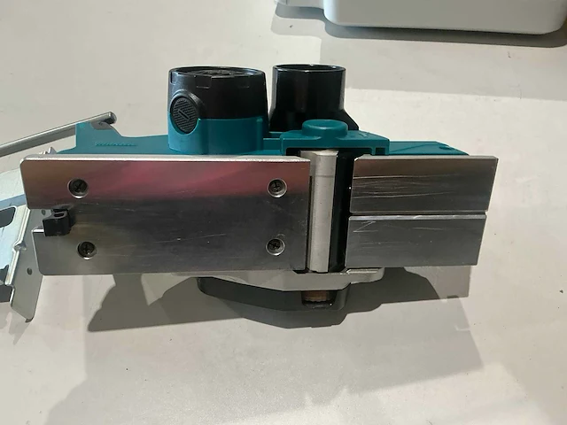 Makita dkp180 schaafmachine op accu - afbeelding 4 van  4