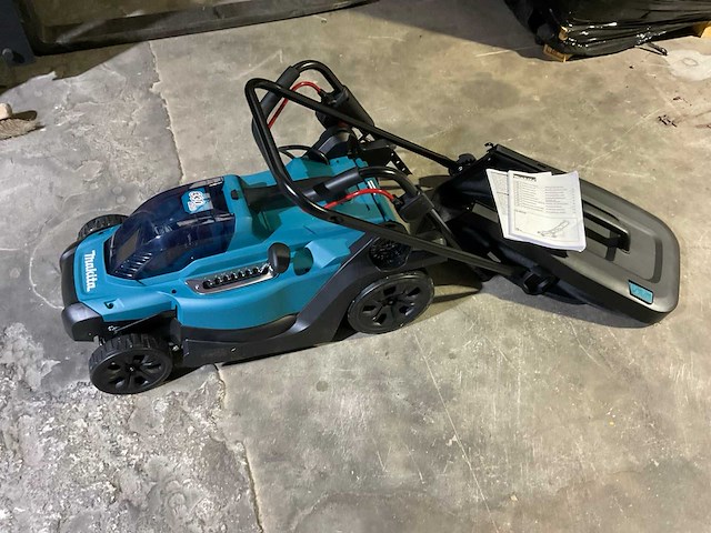 Makita dlm330 draadloze grasmaaier - afbeelding 2 van  7