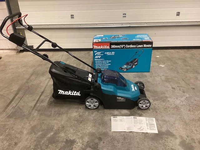 Makita dlm382z 36v - afbeelding 1 van  4