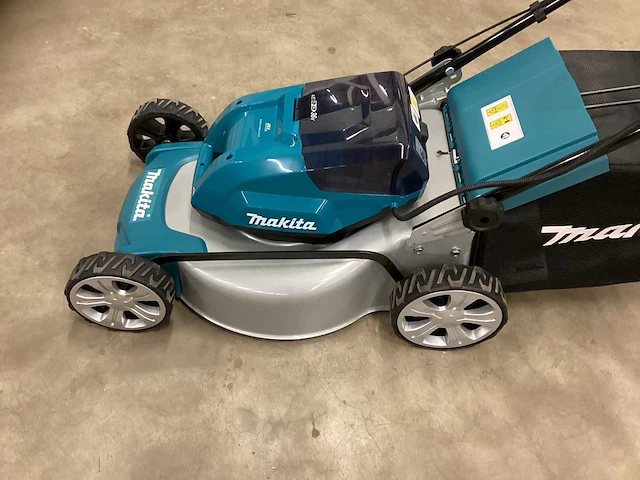 Makita dlm463z accu grasmaaier - afbeelding 6 van  9