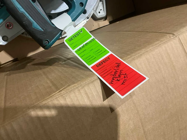 Makita dls111zu 36v (2x 18v) afkortcirkelzaagmachine op accu - afbeelding 4 van  7