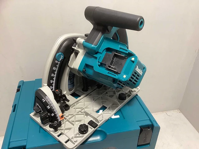 Makita dsp600zj 36v (2x18v) accu-cirkelzaag 165 mm - afbeelding 3 van  4
