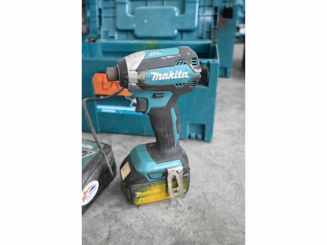 Makita dtd 153 18v slagschroef machine - afbeelding 2 van  4