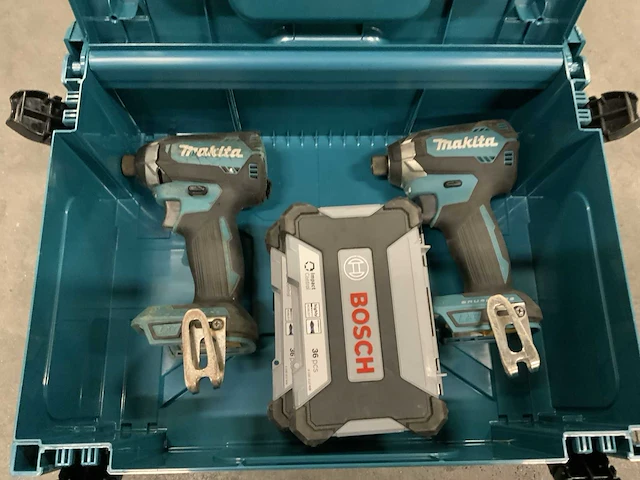 Makita dtd153 slagschroefmachine (2x) - afbeelding 2 van  4