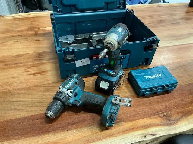 Makita dtd172 en ddf484 boormachine en slagschroefmachine - afbeelding 1 van  5