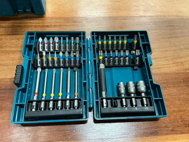 Makita dtd172 en ddf484 boormachine en slagschroefmachine - afbeelding 5 van  5