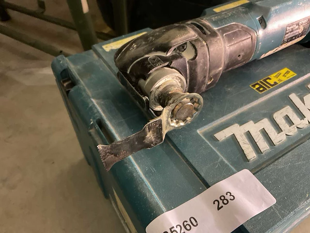 Makita dtm51 multitool - afbeelding 2 van  5