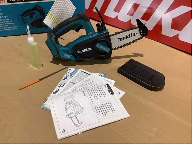 Makita duc122z lxt accu kettingzaag - afbeelding 3 van  9
