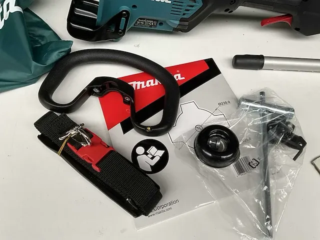 Makita dux60zm4 accu bosmaaier - afbeelding 5 van  10