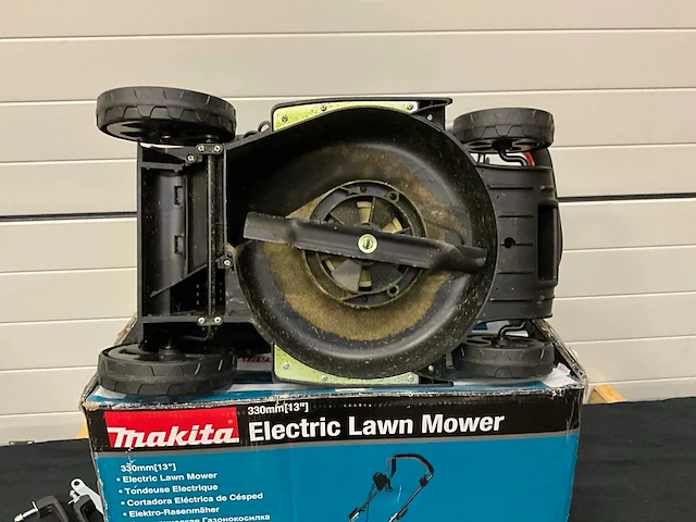Makita elm3320 grasmaaier - afbeelding 5 van  5
