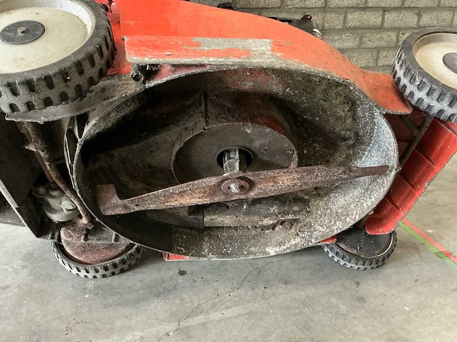 Makita eum 530 grasmaaier - afbeelding 10 van  12