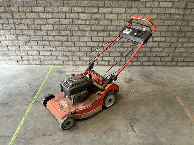 Makita eum 530 grasmaaier - afbeelding 1 van  12