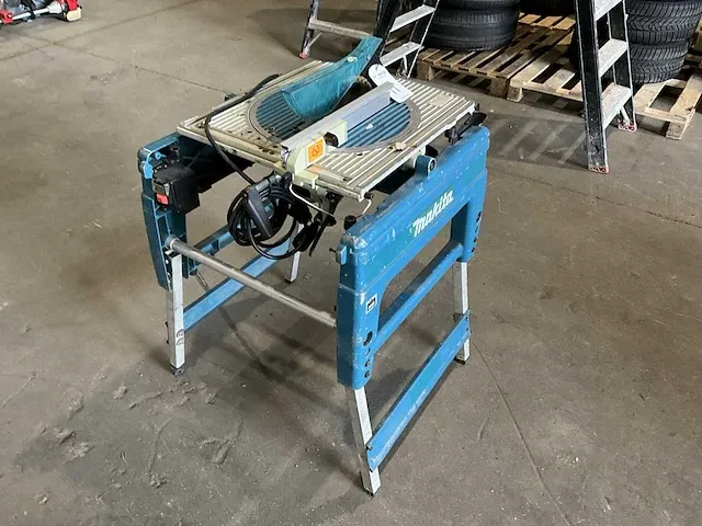 Makita flipper lf1000 afkortcirkelzaagmachine / zaagtafel - afbeelding 6 van  25