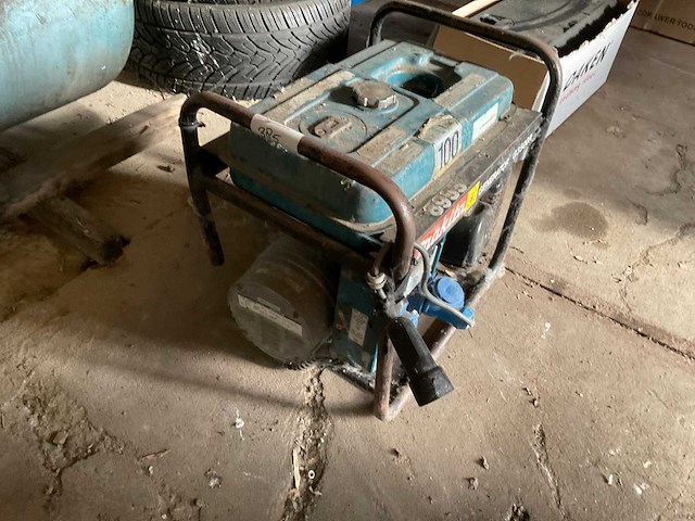 Makita g3500r stroomgenerator - afbeelding 2 van  8