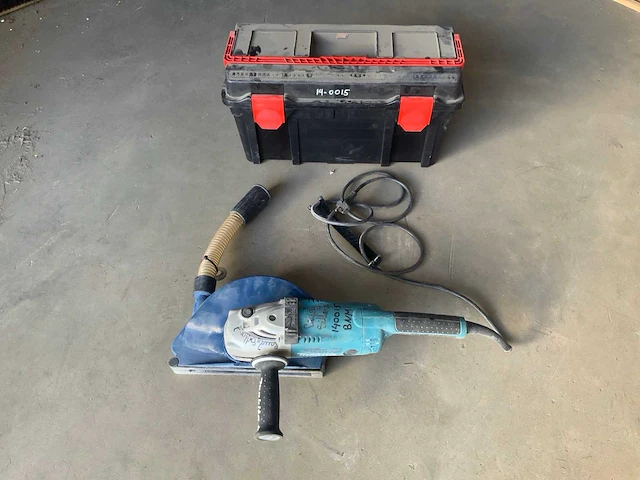 Makita ga9020s haakse slijpmachine - afbeelding 4 van  5