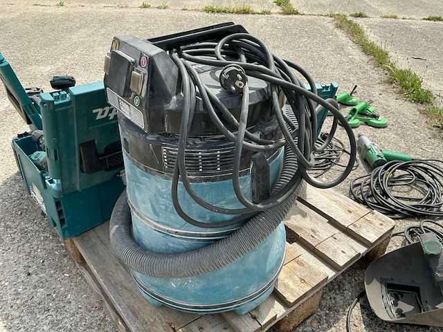Makita gereedschap (17x) - afbeelding 2 van  18