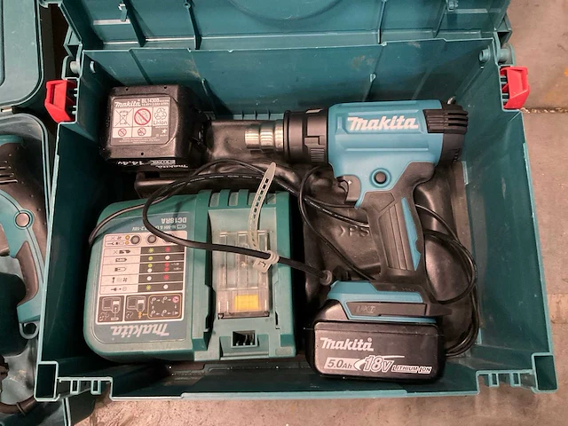 Makita gereedschappen met koffer (5x) - afbeelding 2 van  7
