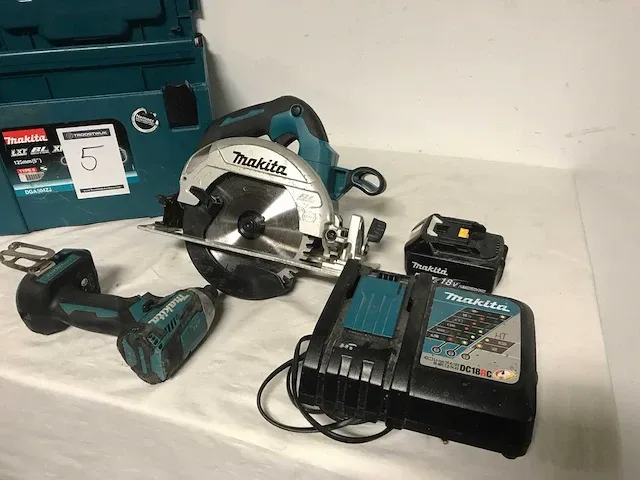 Makita gereedschapset, cirkerlzaag en slagschroefmachine - afbeelding 3 van  5