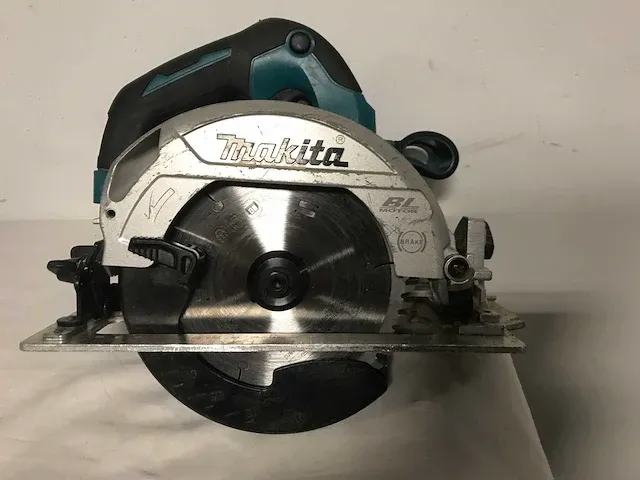 Makita gereedschapset, cirkerlzaag en slagschroefmachine - afbeelding 5 van  5