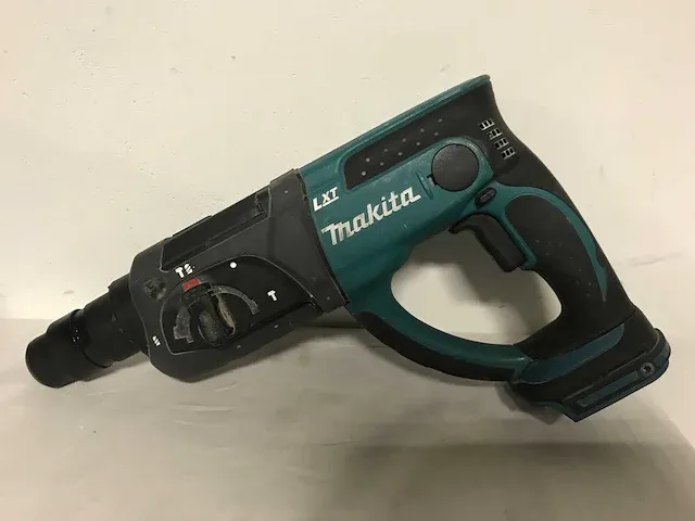Makita gereedschapset klopboormachine en slagschroevendraaier - afbeelding 2 van  3