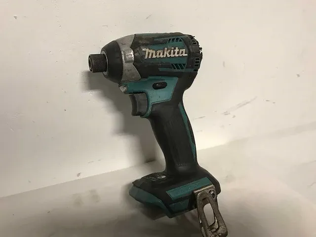 Makita gereedschapset klopboormachine en slagschroevendraaier - afbeelding 3 van  3