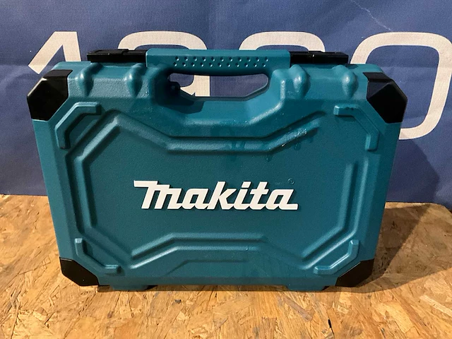 Makita gevulde gereedschapskoffer - afbeelding 4 van  8