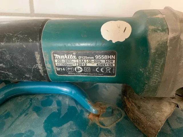 Makita haakse slijpmachine (2x) - afbeelding 2 van  3