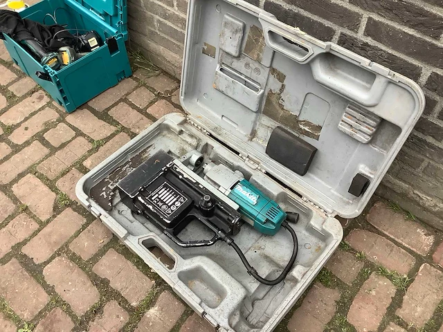 Makita hb500 magnetische boormachine - afbeelding 1 van  2