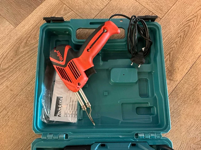 Makita hg5030 heteluchtpistolen - afbeelding 3 van  3