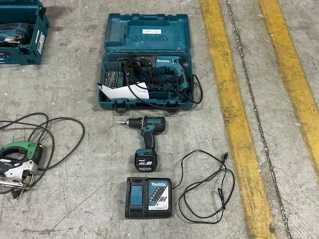 Makita hr2230 boormachine - afbeelding 6 van  6