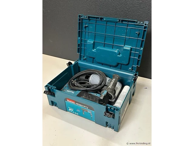 Makita hr2631ftj combihamer in kist - afbeelding 1 van  4
