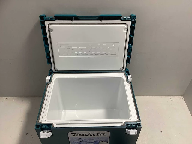 Makita koelbox - afbeelding 2 van  4